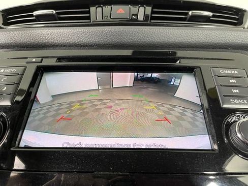 Used 2021 Nissan Rogue Sport S FWD image 30