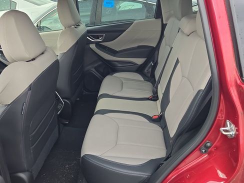 Used 2022 Subaru Forester Limited image 16