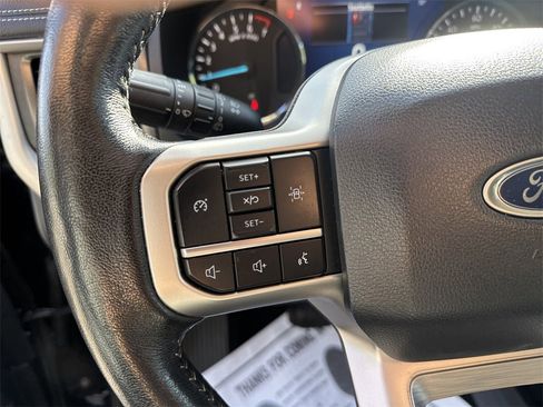 Used 2024 Ford Expedition Max XLT image 20