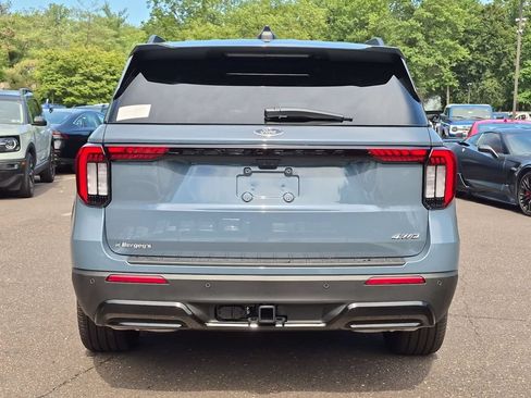 New 2026 Ford Explorer ST-Line w/ ST-Line Street Pack AWD/4WD image 8