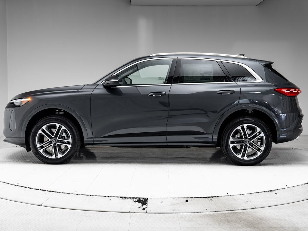 New 2026 Audi Q5 Premium Plus AWD/4WD image 2