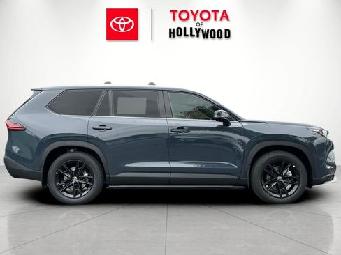 New 2026 Toyota Grand Highlander AWD Hybrid image 3