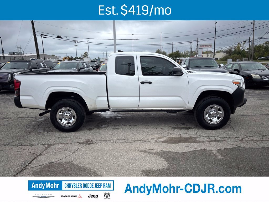 Used 2018 Toyota Tacoma SR AWD/4WD image 8