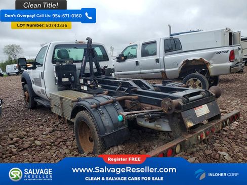 Used 2014 Ford F550 4x4 Regular Cab Super Duty image 3