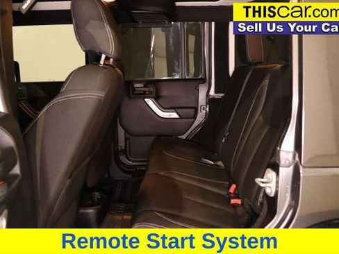 Used 2017 Jeep Wrangler Unlimited Rubicon w/ Connectivity Group image 22