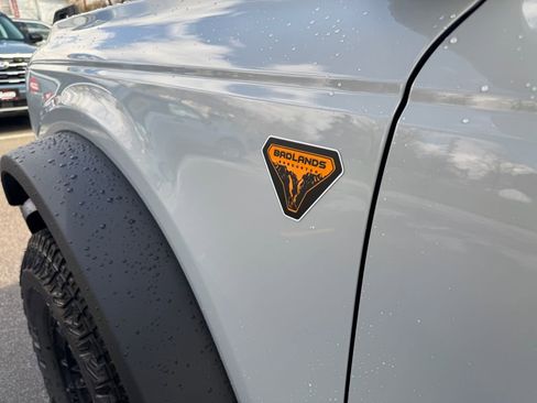 New 2026 Ford Bronco Badlands AWD/4WD image 15