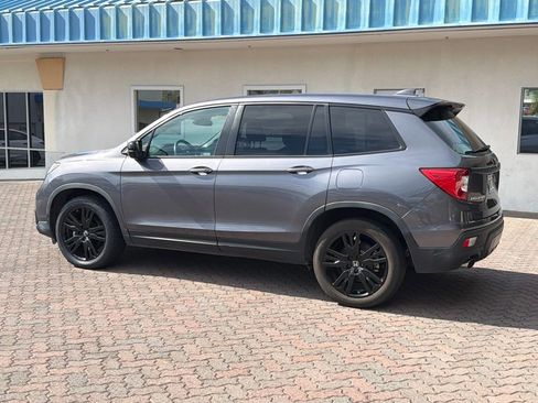 Used 2021 Honda Passport Sport image 3