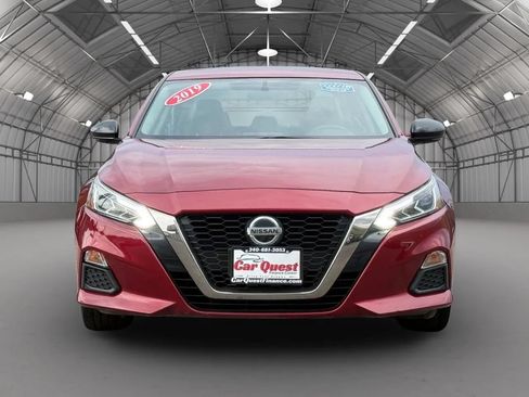 Used 2019 Nissan Altima 2.5 SR w/ SR Premium Package FWD image 2