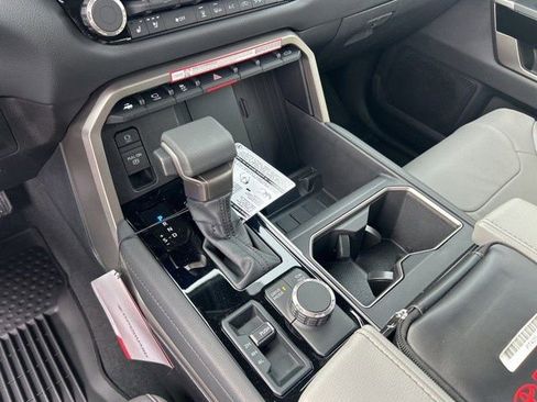 New 2026 Toyota Tundra Limited AWD/4WD image 25