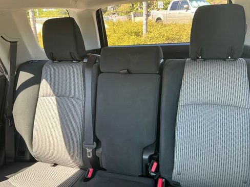 Used 2016 Toyota 4Runner SR5 RWD image 29