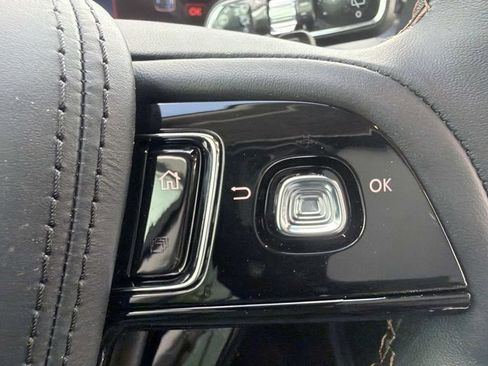 New 2026 Lincoln Aviator 2WD image 28