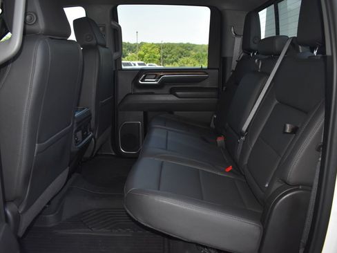 Used 2026 Chevrolet Silverado 2500 LT w/ Trail Boss Package AWD/4WD image 15