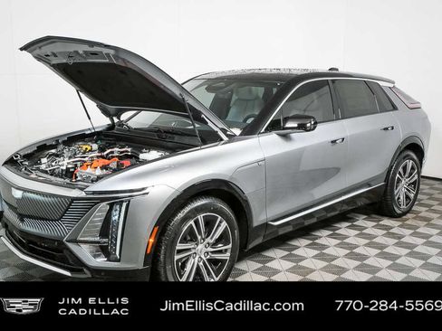 New 2026 Cadillac Lyriq Premium Luxury image 33