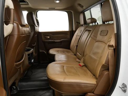 Used 2022 RAM 3500 Limited AWD/4WD image 21