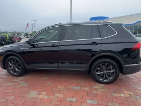Used 2023 Volkswagen Tiguan SE FWD image 8