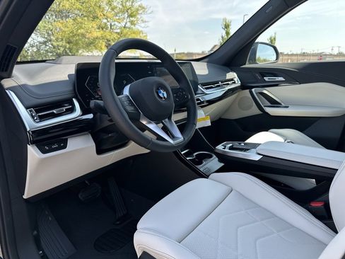 New 2026 BMW X1 xDrive28i image 17