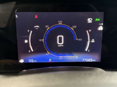 Used 2024 Chevrolet Trax ACTIV w/ Driver Confidence Package FWD image 25