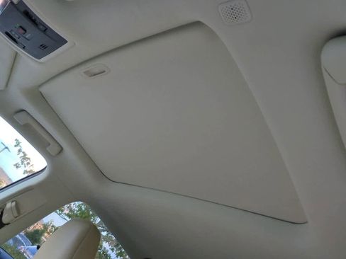 Used 2019 Lexus RX 450h AWD image 19