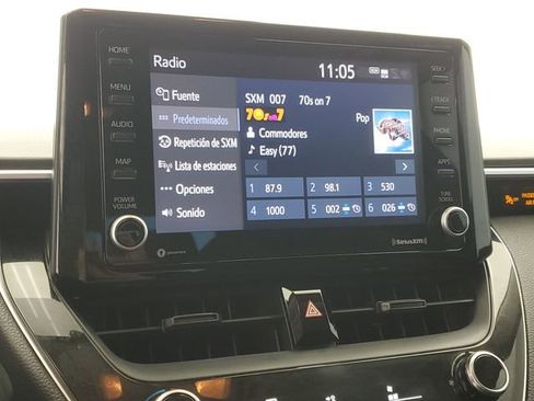 Used 2022 Toyota Corolla LE image 27