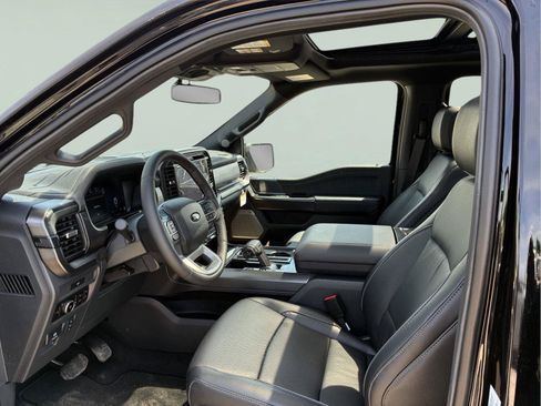 Used 2026 Ford F150 Lariat AWD/4WD image 14
