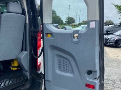 Used 2017 Ford Transit 350 XL RWD image 9