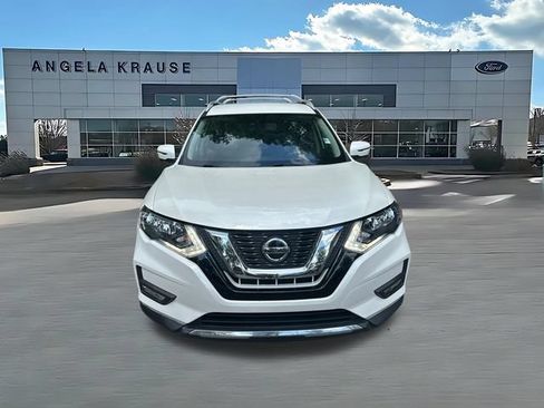 Used 2018 Nissan Rogue SL FWD image 2