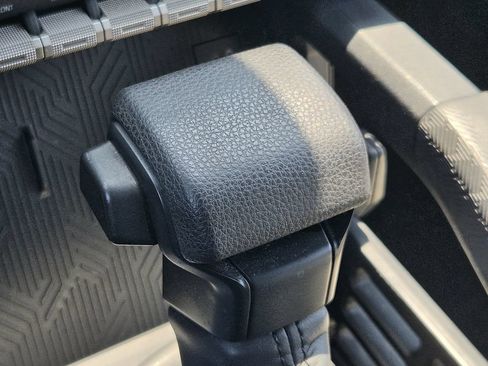 Used 2025 Toyota 4Runner SR5 RWD image 20