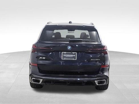 Used 2026 BMW X5 xDrive50e w/ M Sport Package image 4