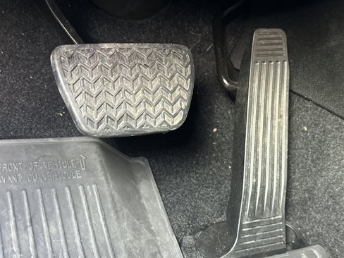 Certified 2025 Toyota Highlander XLE image 45