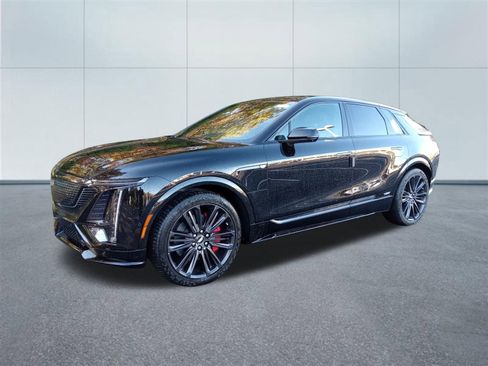 New 2026 Cadillac Lyriq V image 1