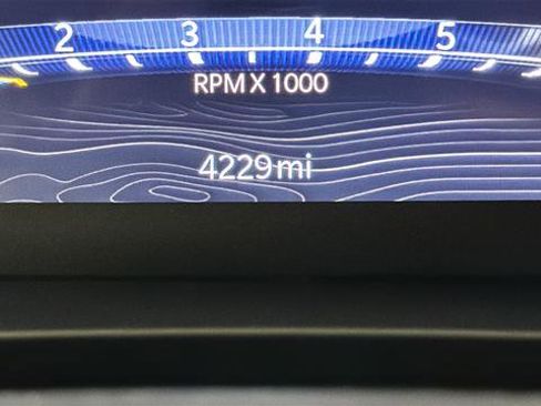 Used 2024 Jeep Grand Cherokee L Overland w/ Luxury Tech Group IV image 10