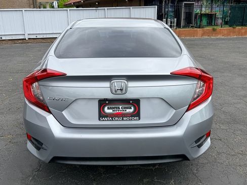Used 2018 Honda Civic LX image 5