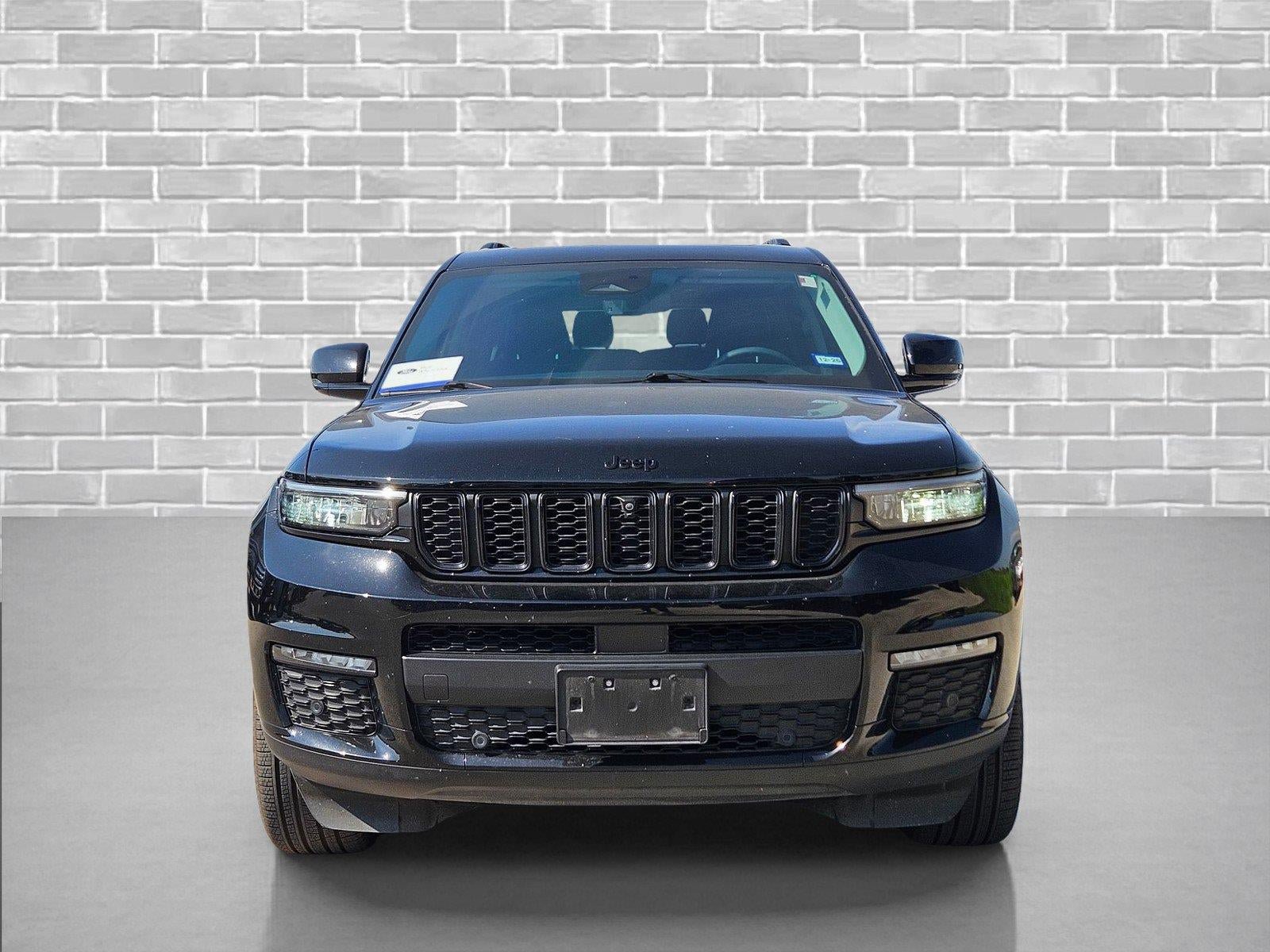 Used 2023 Jeep Grand Cherokee L Limited w/ Luxury Tech Group II AWD/4WD image 2