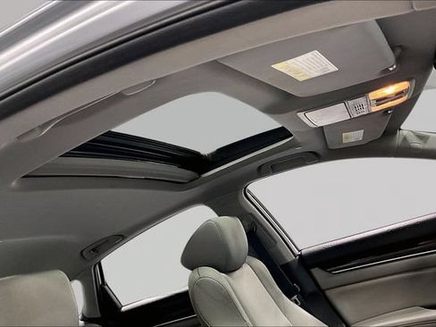 Used 2020 Honda Accord EX image 4