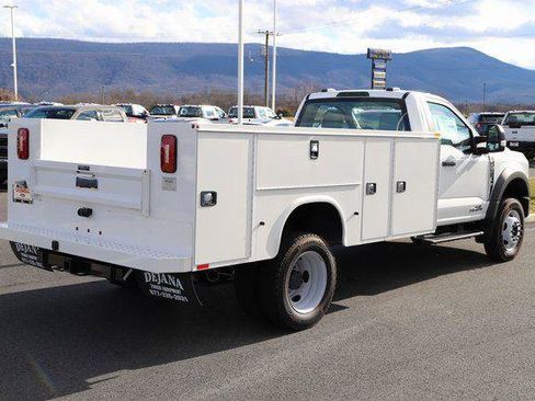 Used 2024 Ford F550 4x4 Regular Cab Super Duty image 5