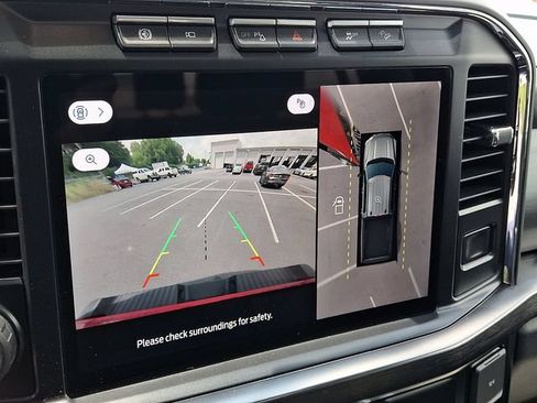 Used 2024 Ford F350 XLT w/ FX4 Off-Road Package AWD/4WD image 12