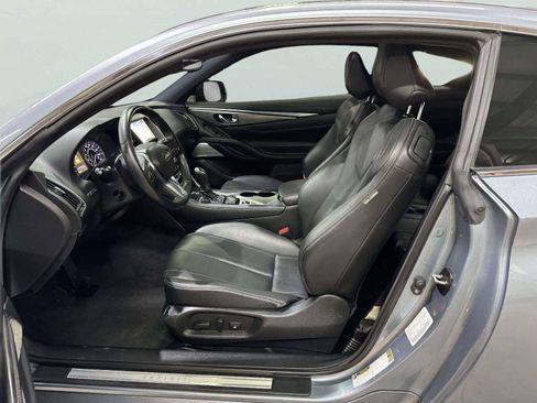 Used 2017 INFINITI Q60 2.0t w/ Premium Plus Package 2.0T AWD/4WD image 23