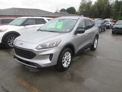 Used 2022 Ford Escape SE w/ Cold Weather Package image 5