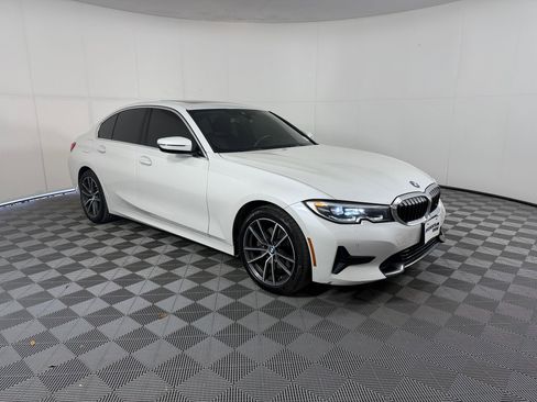 Used 2020 BMW 330i xDrive Sedan w/ Convenience Package image 7