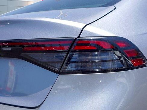 Used 2023 Honda Accord LX image 5
