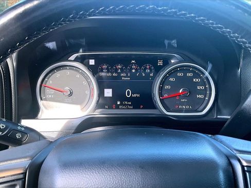 Used 2019 Chevrolet Silverado 1500 High Country image 13