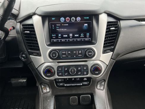 Used 2019 GMC Yukon XL SLT image 26