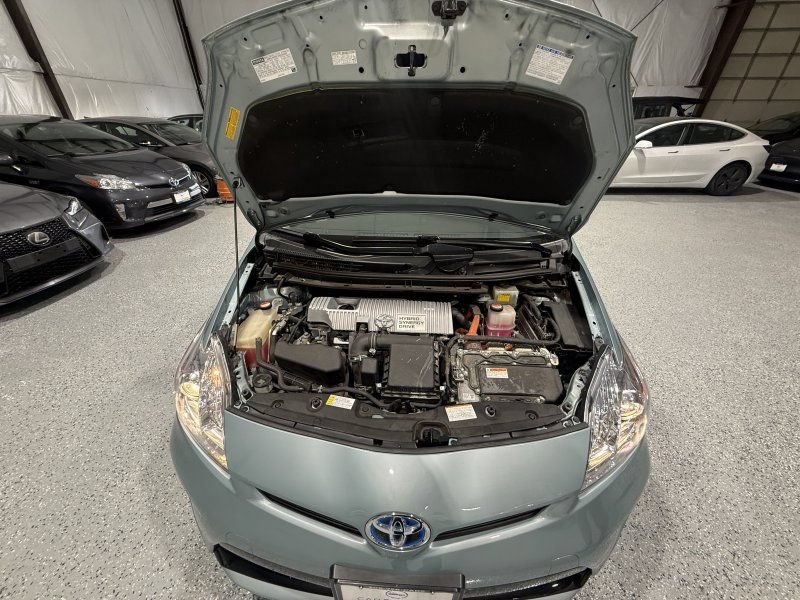 Used 2015 Toyota Prius Four FWD image 20
