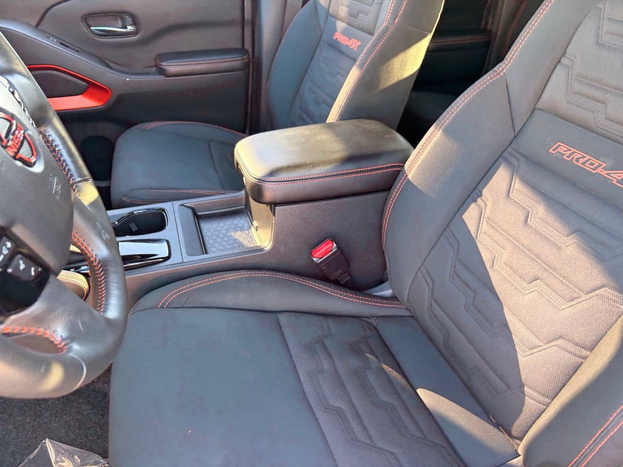 Certified 2025 Nissan Frontier PRO-4X AWD/4WD image 20
