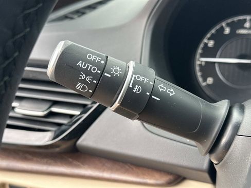 Certified 2023 Acura RDX AWD w/ Advance Package image 28