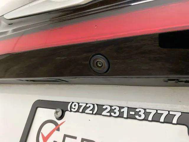 Used 2025 Chrysler Pacifica Select FWD image 91