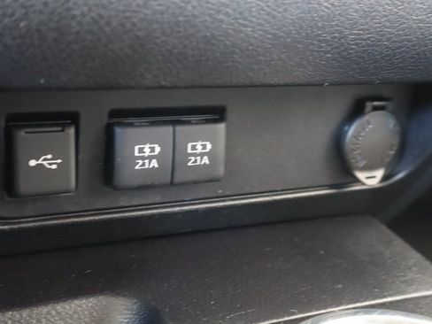 Used 2020 Toyota Sequoia Limited image 43