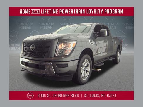 Used 2024 Nissan Titan SV w/ SV Convenience Package image 1