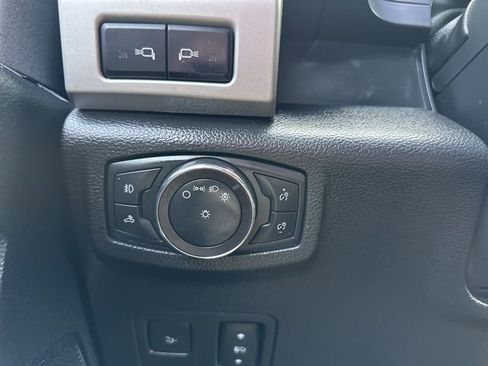 Used 2019 Ford F250 Lariat w/ Lariat Ultimate Package image 27