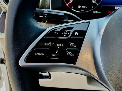 Used 2024 Mercedes-Benz C 300 Sedan image 34